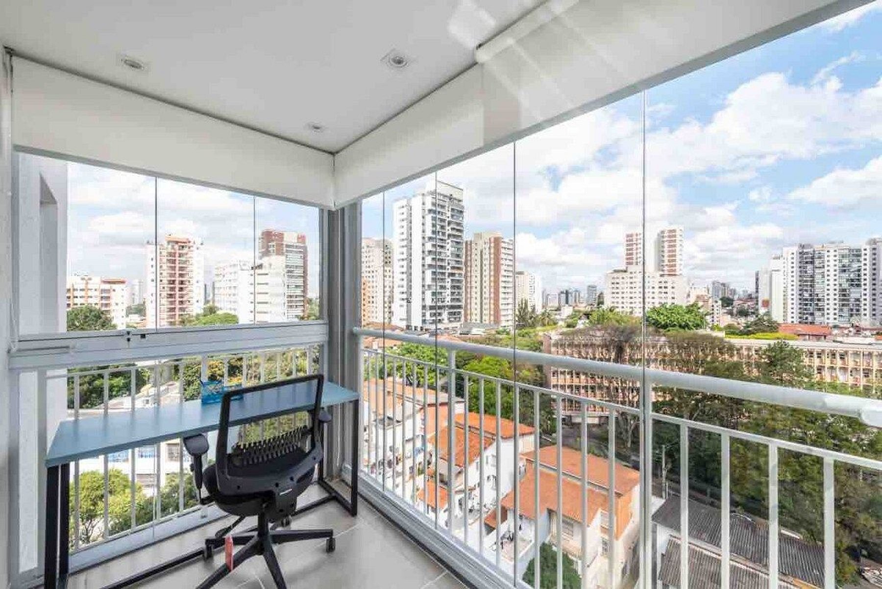 Varanda com vista para São Paulo