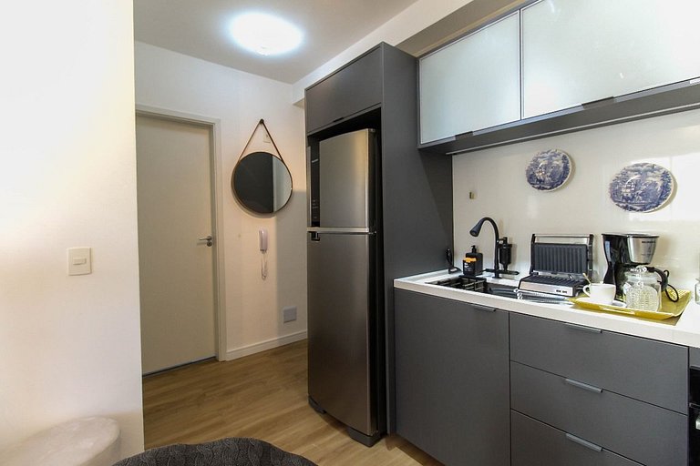 ZYZ815 - Studio novo/decorado próximo a Paulista