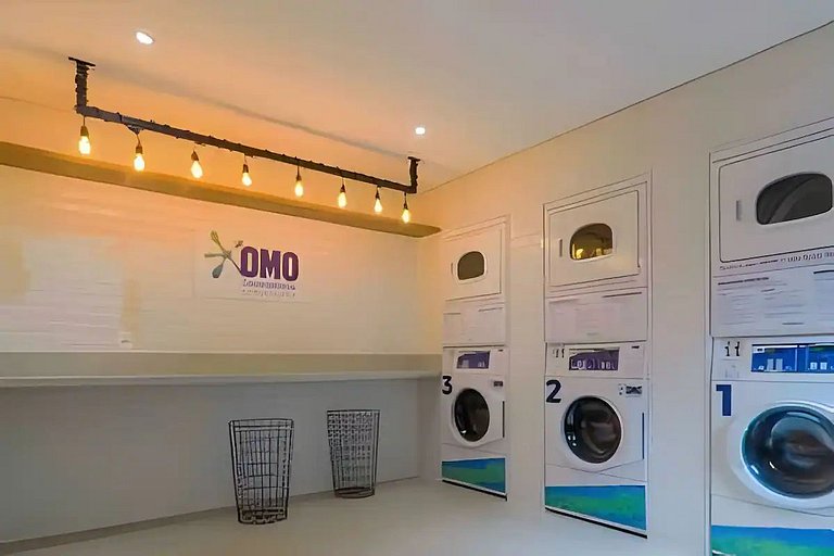 MB611 - Apto aconchegante na Liberdade c/piscina