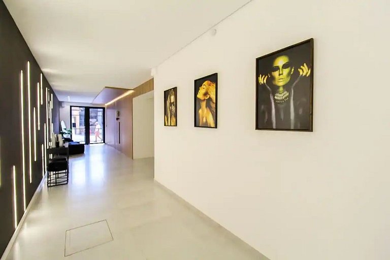 LF111 - Studio Moderno no Tatuapé (metrô carrão)