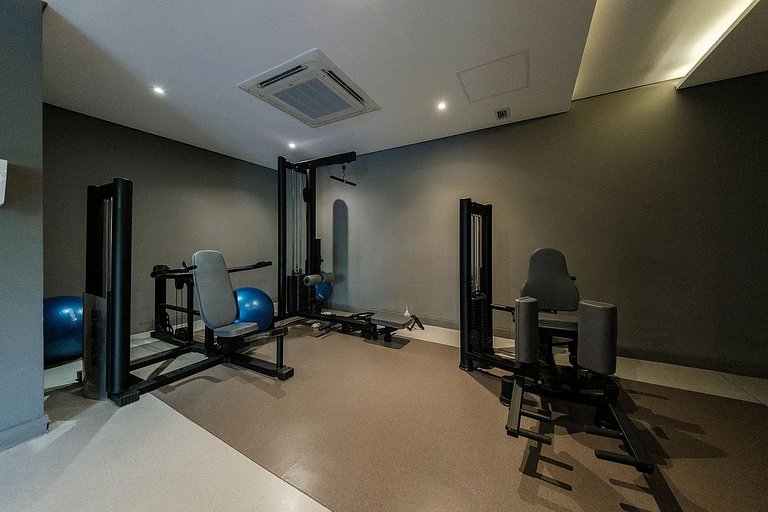LZ1011 - Studio Luz | Moderno com Piscina
