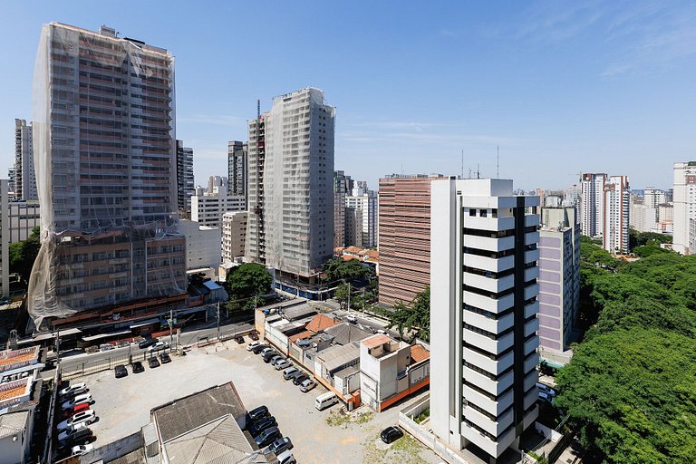PR1307 - Apto ao lado do Metrô prox. Av. Paulista e Ibirapue