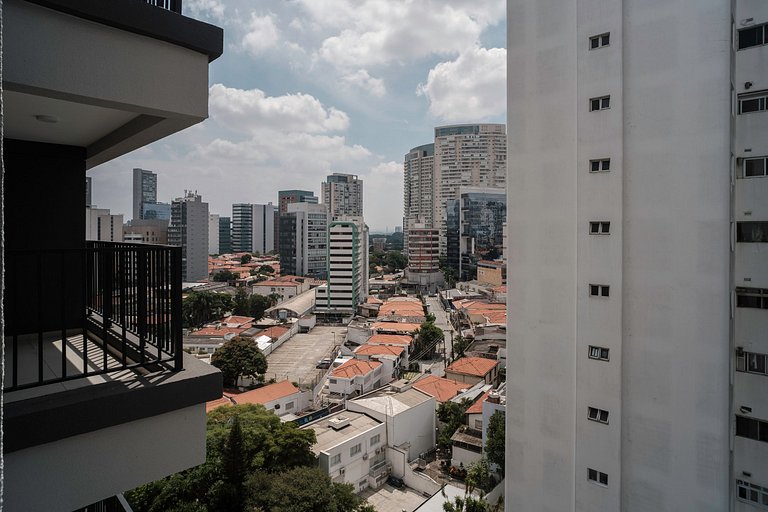 BSF1310 - Maravilhoso Studio TV 4K | Faria Lima