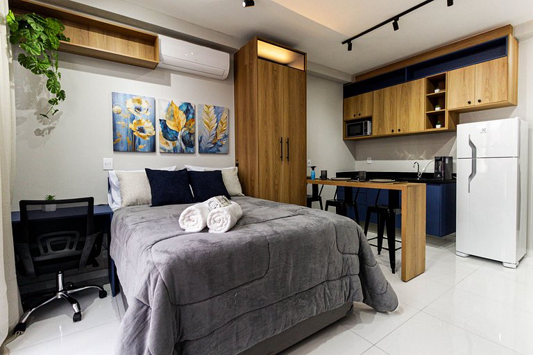 LF12 - Studio moderno ao lado do Metrô Carrão​