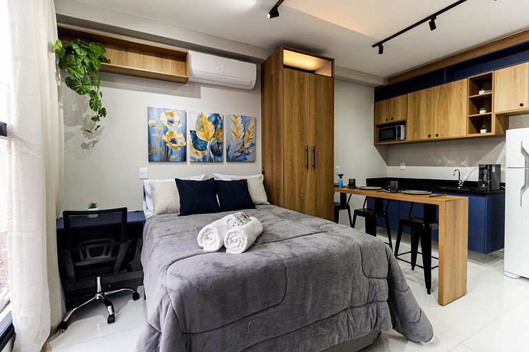 LF12 - Studio moderno ao lado do Metrô Carrão​