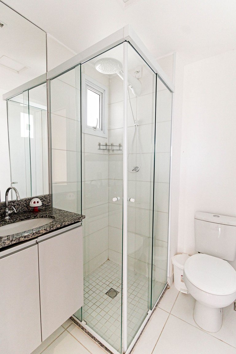 BL909 - Moderno Apto p/ 6 | Com piscina