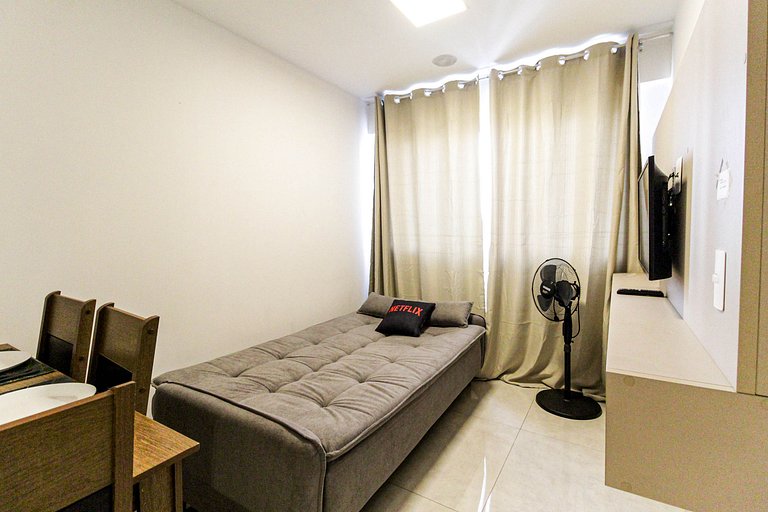 BL909 - Moderno Apto p/ 6 | Com piscina
