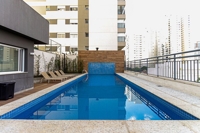 SM214 - Studio c/ ar-condicionado | Metrô Belém