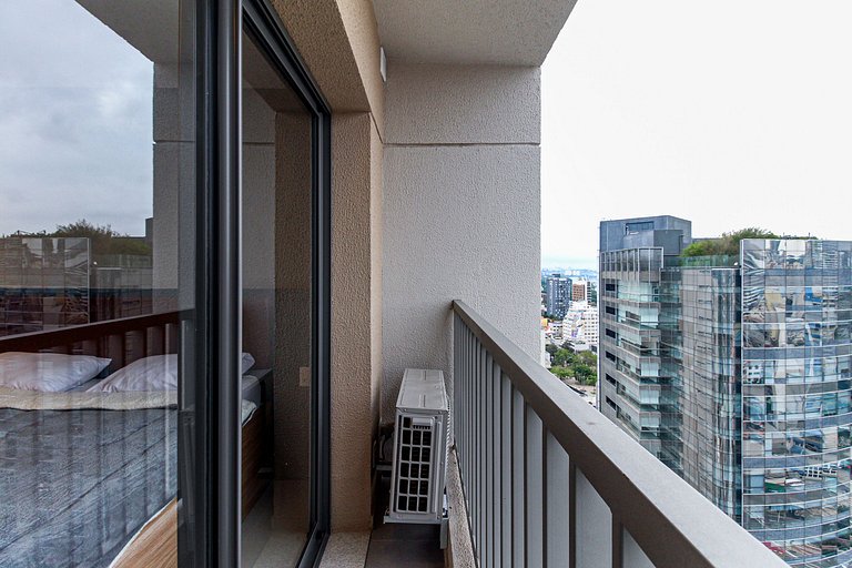 FL2101 - Maravilhosa cobertura Metrô Faria Lima