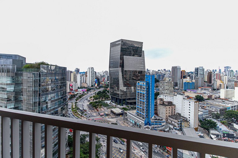 FL2101 - Maravilhosa cobertura Metrô Faria Lima