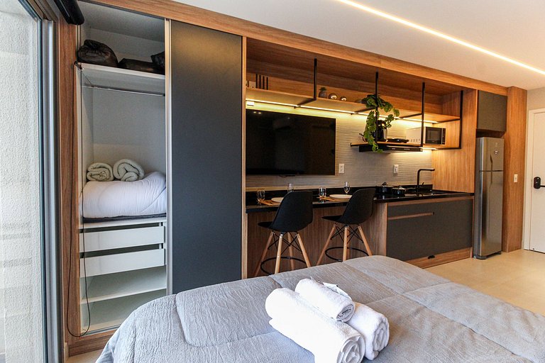 FL2101 - Maravilhosa cobertura Metrô Faria Lima