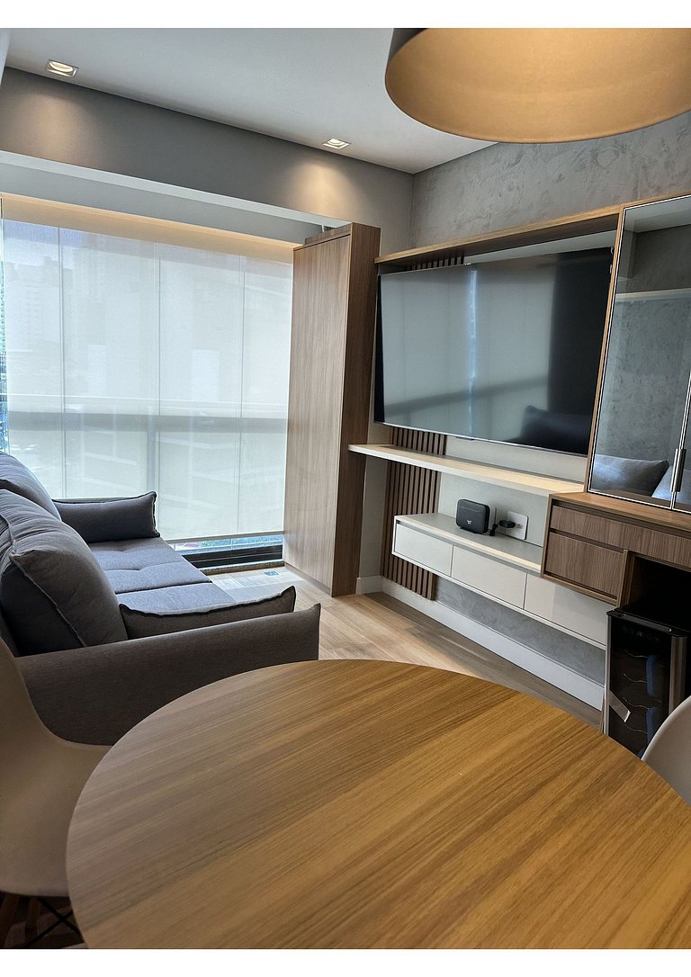SBK602 - Studio de Luxo no Brooklin (170m Metrô)