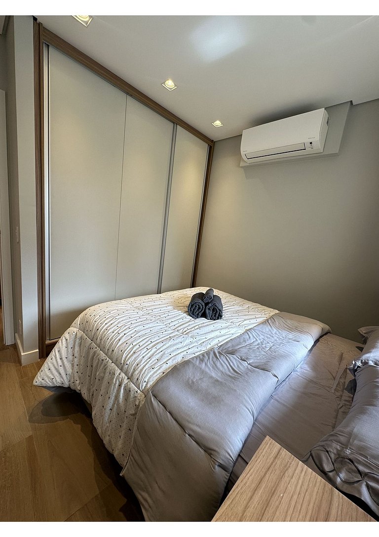 SBK602 - Studio de Luxo no Brooklin (170m Metrô)