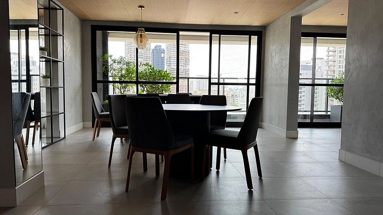 SBK602 - Studio de Luxo no Brooklin (170m Metrô)