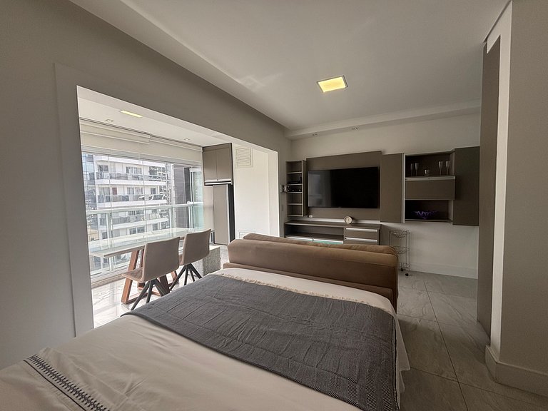 VS1604 - Studio com Piscina e Vaga na Rua Augusta