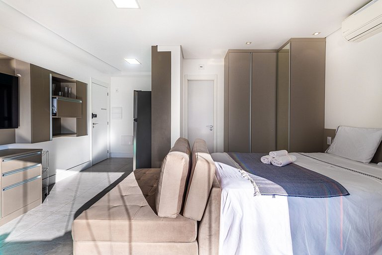 VS1604 - Studio com Piscina e Vaga na Rua Augusta