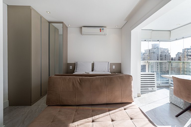 VS1604 - Studio com Piscina e Vaga na Rua Augusta