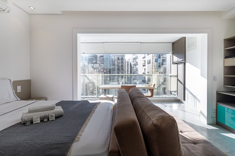 VS1604 - Studio com Piscina e Vaga na Rua Augusta
