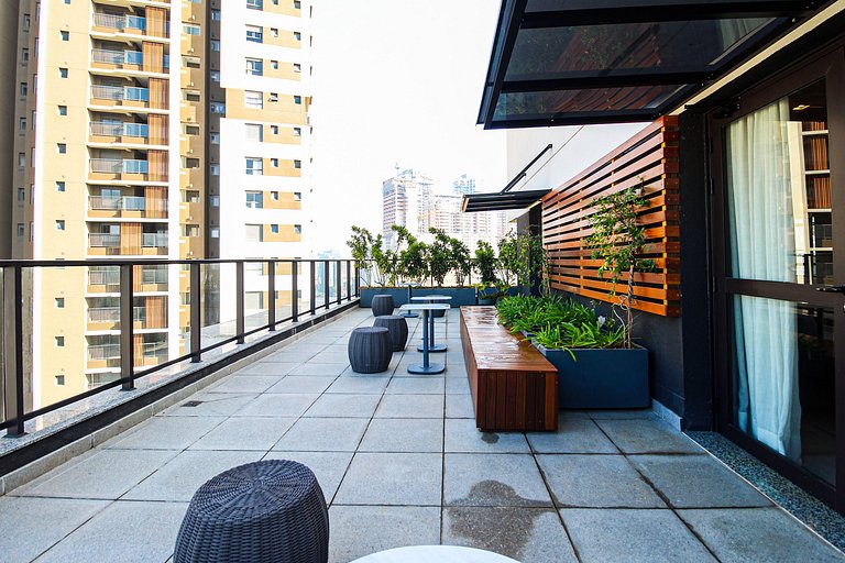 SBK602 - Studio de Luxo no Brooklin (170m Metrô)