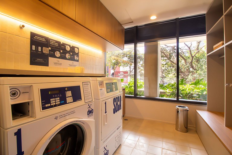 PES504 - Studio c/ Piscina e Academia em Pinheiros