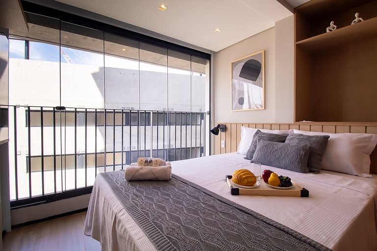 PES504 - Studio c/ Piscina e Academia em Pinheiros