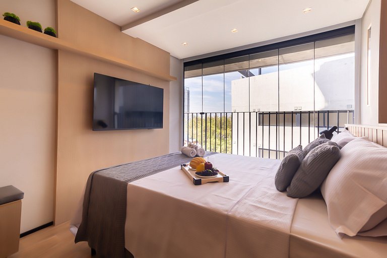 PES504 - Studio c/ Piscina e Academia em Pinheiros