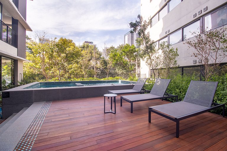 PES504 - Studio c/ Piscina e Academia em Pinheiros