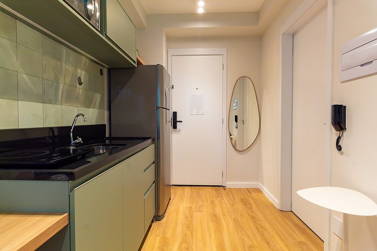 CGB302 - Apto com piscina e academia Bela Vista