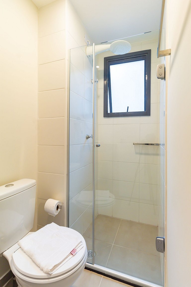 CGB302 - Apto com piscina e academia Bela Vista