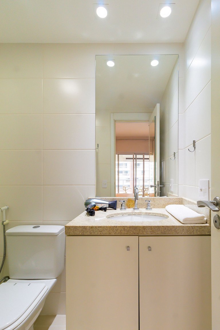 VS1907 - Augusta (Com Garagem) e Piscina