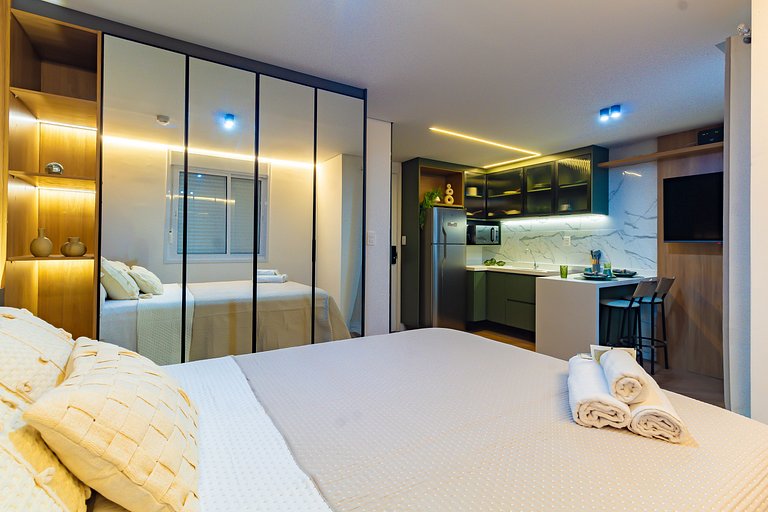 HVM303 - Studio com varanda na Vila Mariana