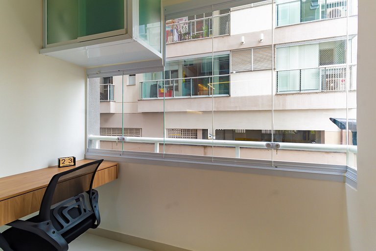 HVM303 - Studio com varanda na Vila Mariana