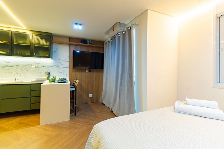 HVM303 - Studio com varanda na Vila Mariana