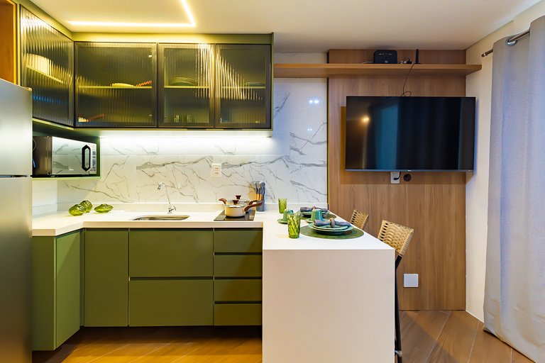 HVM303 - Studio com varanda na Vila Mariana