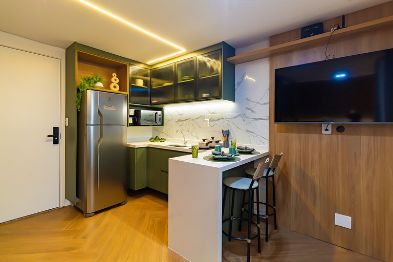 HVM303 - Studio com varanda na Vila Mariana