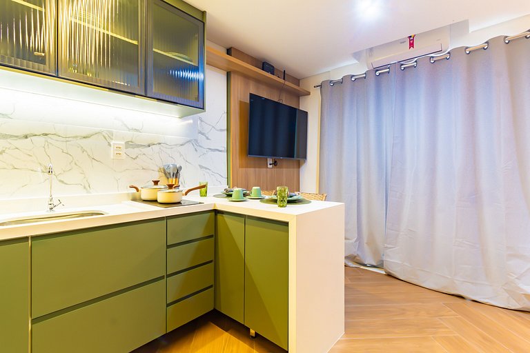 HVM303 - Studio com varanda na Vila Mariana