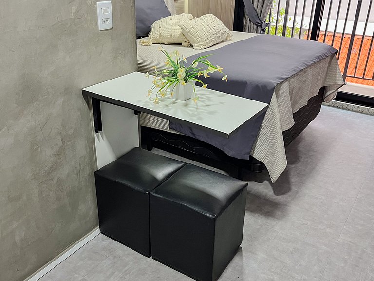 UVM204 - Studio na Vila Mariana • Perto do Metrô