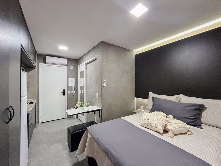 UVM204 - Studio na Vila Mariana • Perto do Metrô