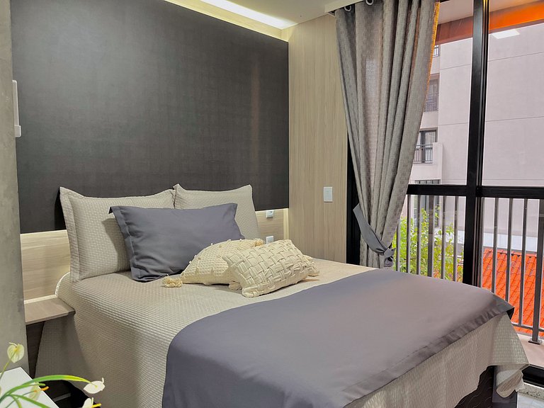 UVM204 - Studio na Vila Mariana • Perto do Metrô