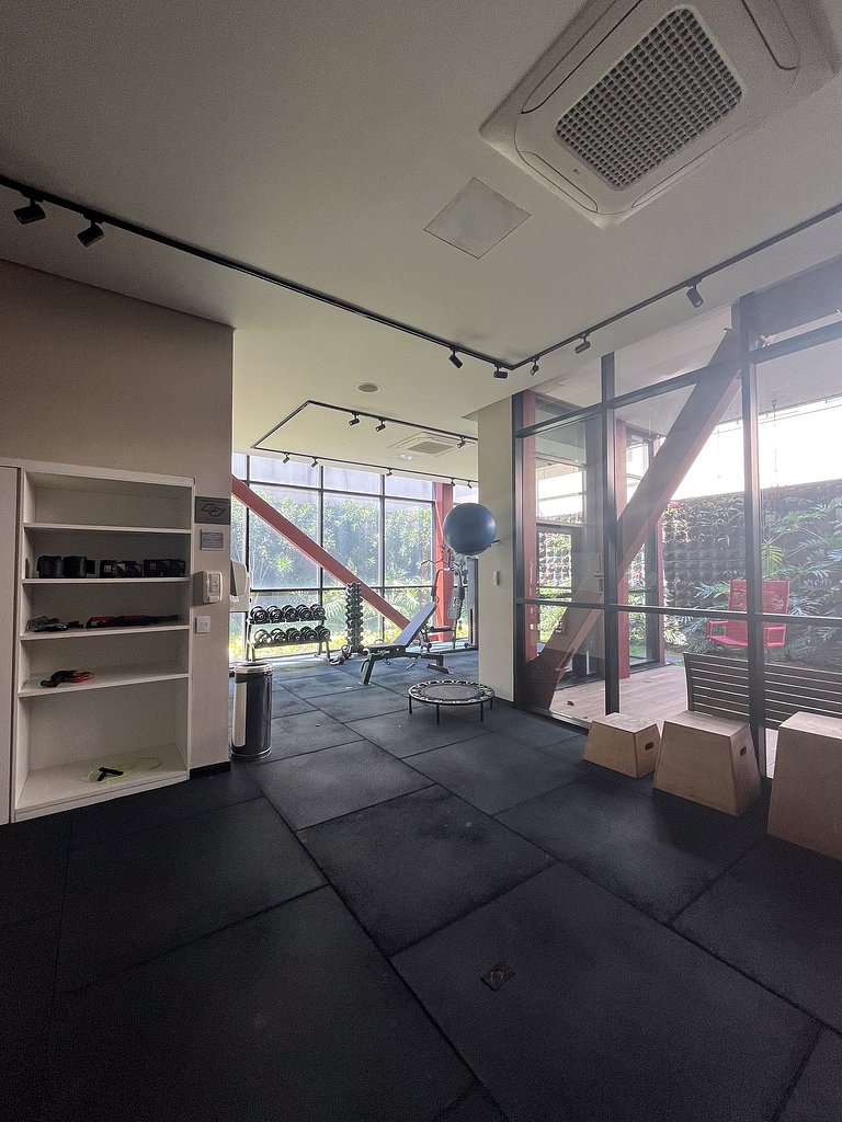 UVM205 - Studio Vila Mariana • Perto do Metrô