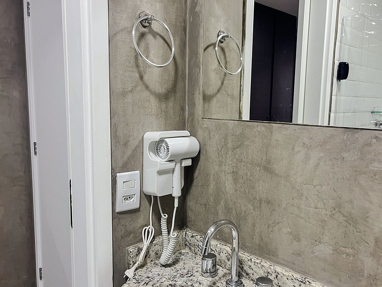 UVM205 - Studio Vila Mariana • Perto do Metrô