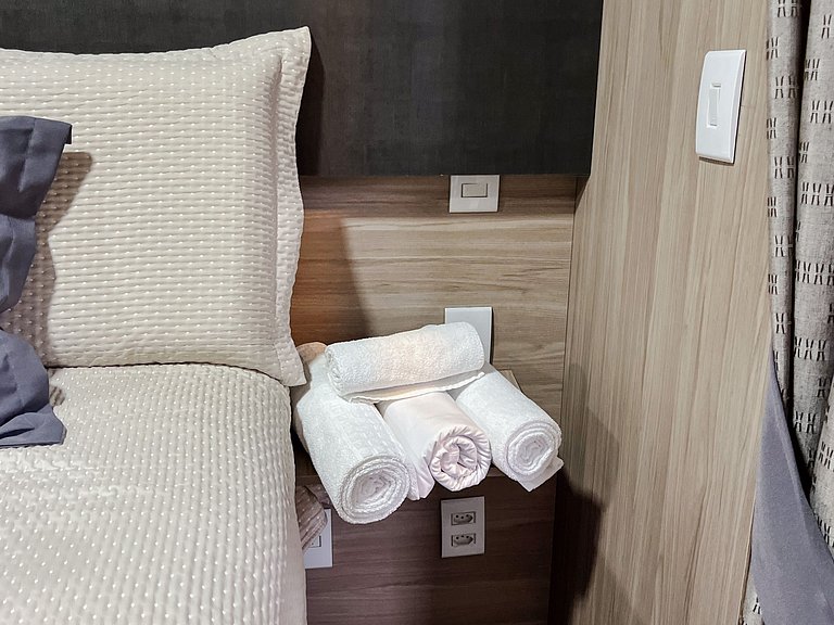 UVM205 - Studio Vila Mariana • Perto do Metrô