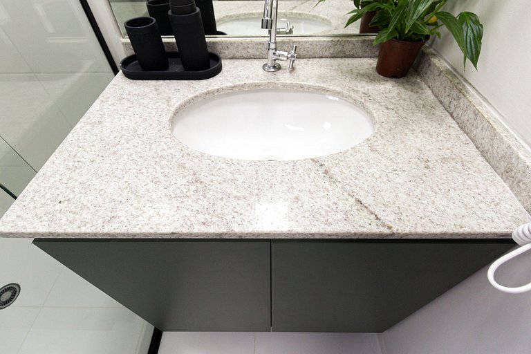 FL213 - Studio Novo no Metrô Faria Lima