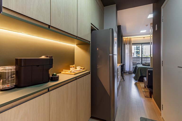 FL213 - Studio Novo no Metrô Faria Lima