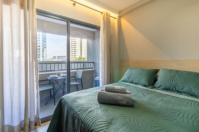 FL213 - Studio Novo no Metrô Faria Lima