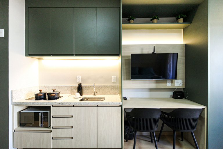 FL213 - Studio Novo no Metrô Faria Lima