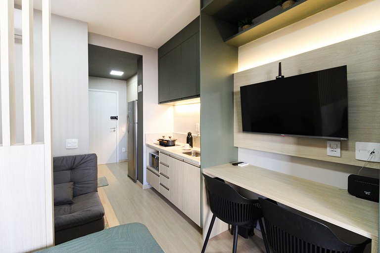 FL213 - Studio Novo no Metrô Faria Lima