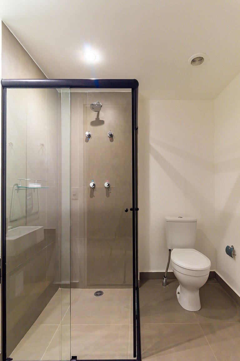 OFB517 - Studio no Brooklin ao lado do metrô