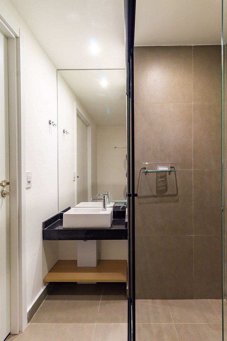 OFB517 - Studio no Brooklin ao lado do metrô