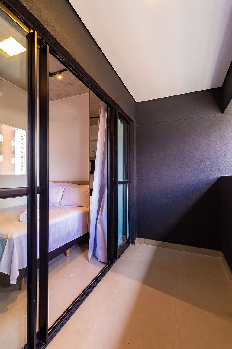 OFB517 - Studio no Brooklin ao lado do metrô